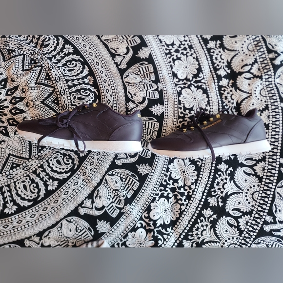 Reebok Classic brand new - Picture 2 of 4